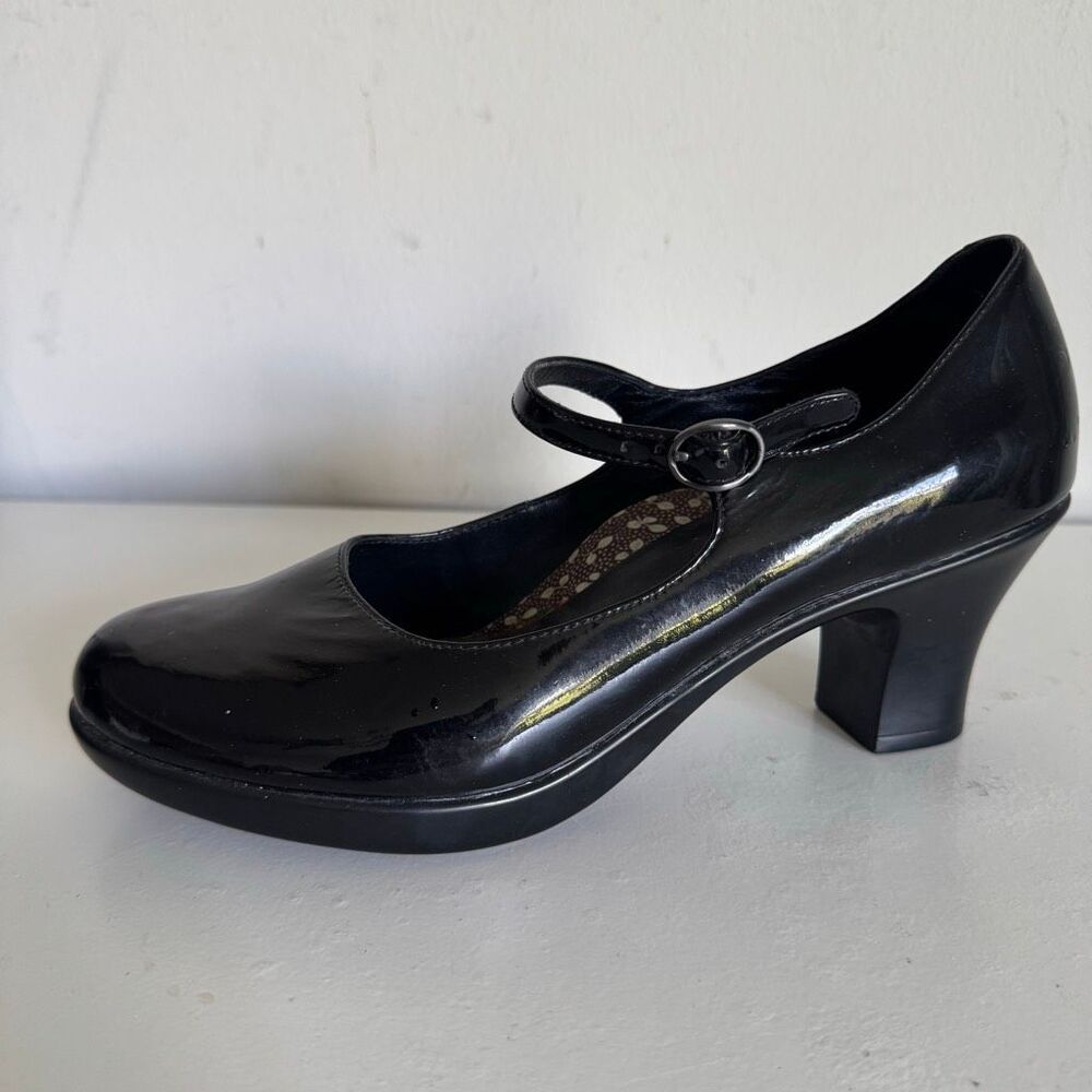 Dansko Black Patent Leather Mary Jane Pumps Size EU 40